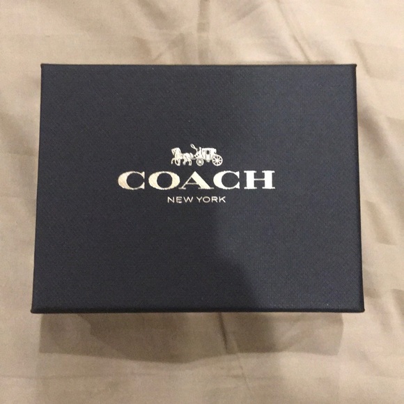 Coach Cardholder - Picture 4 of 5